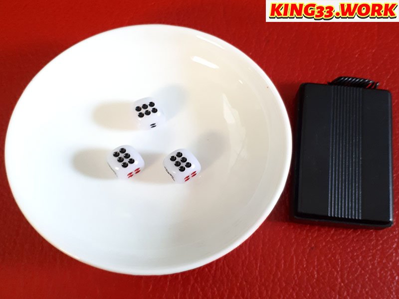 Tài xỉu King33 - Tận hưởng sự may mắn đến với bạn? 2 Sicbo trực tuyến: Sự phát triển của trò chơi truyền thống